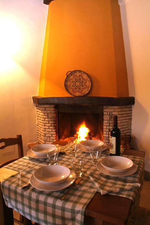 B&B Podere Bramapane Montelungo Superiore Buitenkant foto